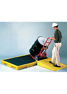 Eagle 6-Drum 88-Gallon Capacity Spill Pallet With Grating